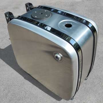Tangki samping aluminium hidrolik 160 l 620X675X400