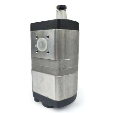 Pompa pada traktor tandem Case 22A11/8.2X403-H Hydro-pack.