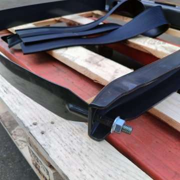 Mounting bensin tangki Mercedes Benz 300 L (560x640x940)