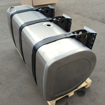 Tangki bahan bakar Volvo 645 L (690x710x1630) Volvo tanpa penjepit