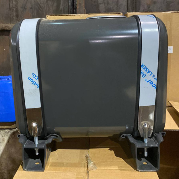 Tangki hidrolik di belakang kabin baja 60 l