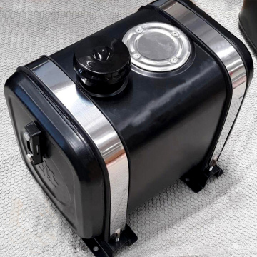 Tangki hidraulik baja di belakang kabin 60 l